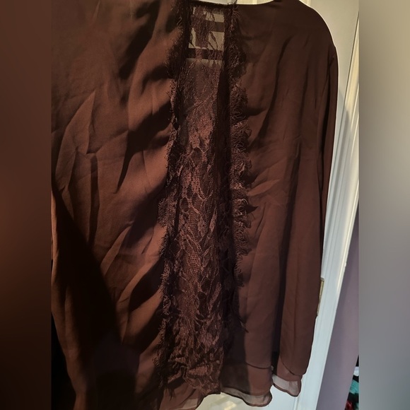 Lauren Conrad Blouse - Picture 3 of 3